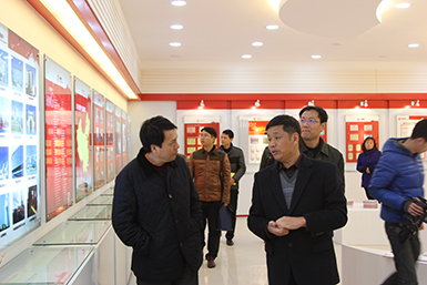 福建省知識(shí)產(chǎn)權(quán)局林伯德局長(zhǎng)一行蒞臨虹潤(rùn)公司開展知識(shí)產(chǎn)權(quán)工作調(diào)研
